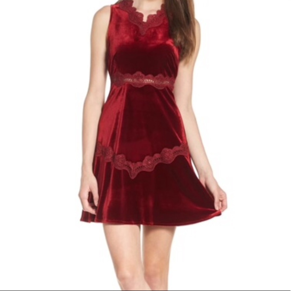 Anthropologie Foxiedox Antila Velvet Dress Red NWT